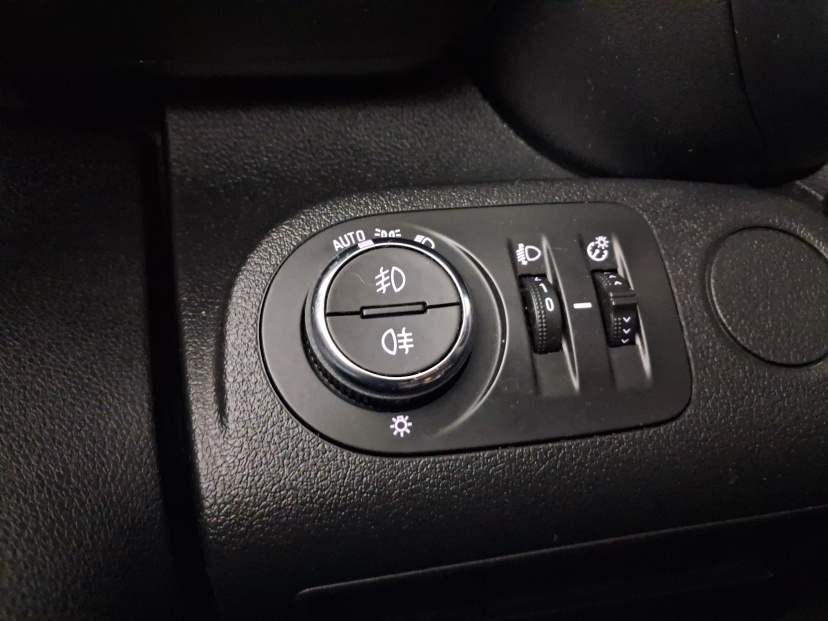 Opel Combo, 2022