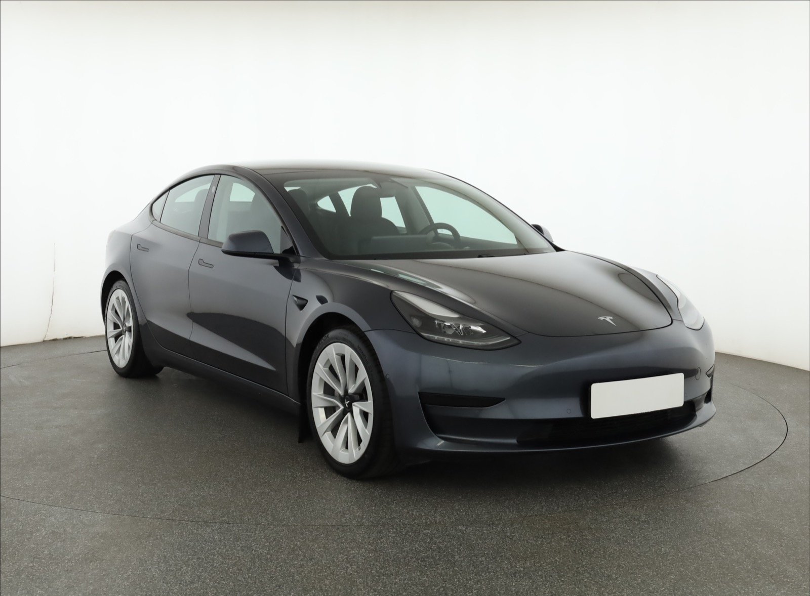 Tesla Model 3 Standard Range Plus