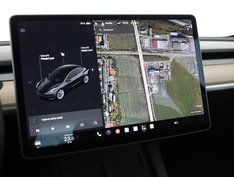Tesla Model 3, 2021
