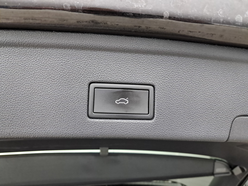 Volkswagen Touareg, 2022