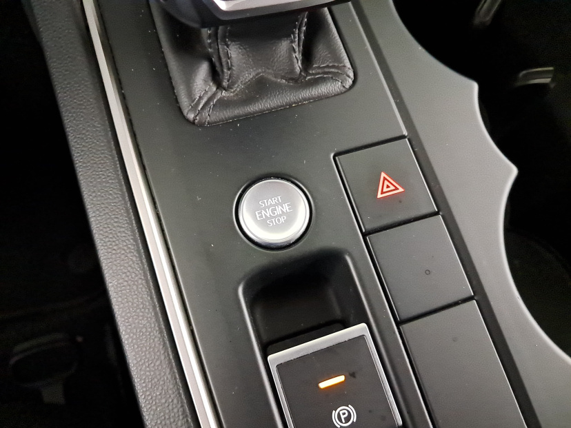 Volkswagen Touareg, 2022