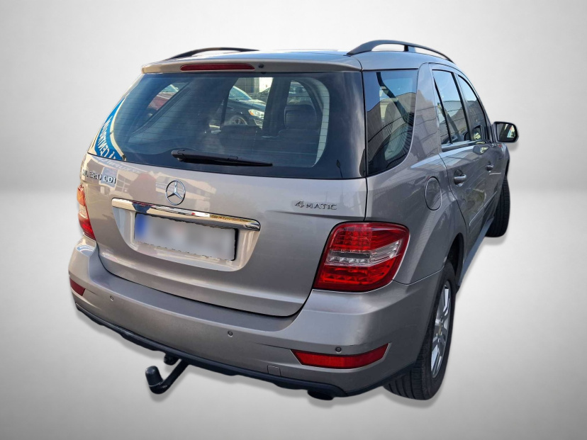 Mercedes-Benz ML, 2009