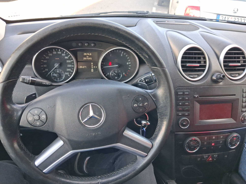 Mercedes-Benz ML, 2009