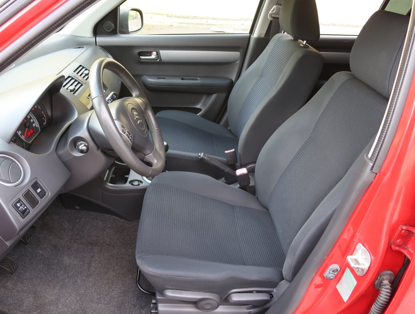 Suzuki Swift, 2010