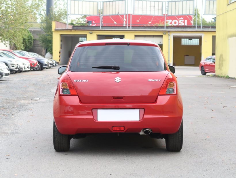 Suzuki Swift, 2010