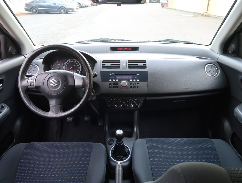 Suzuki Swift, 2010