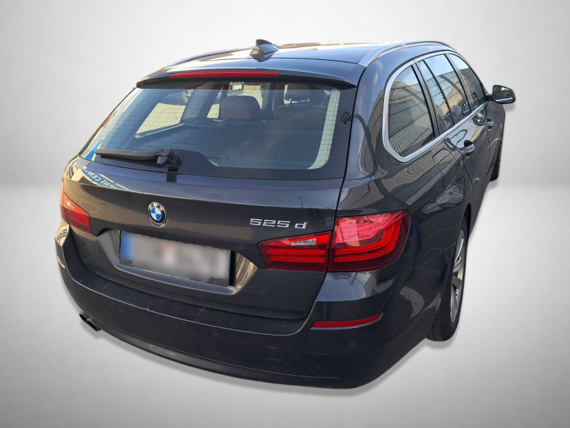 BMW 5, 2016