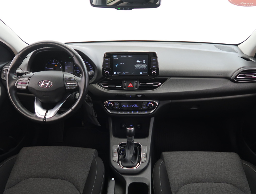 Hyundai i30, 2021