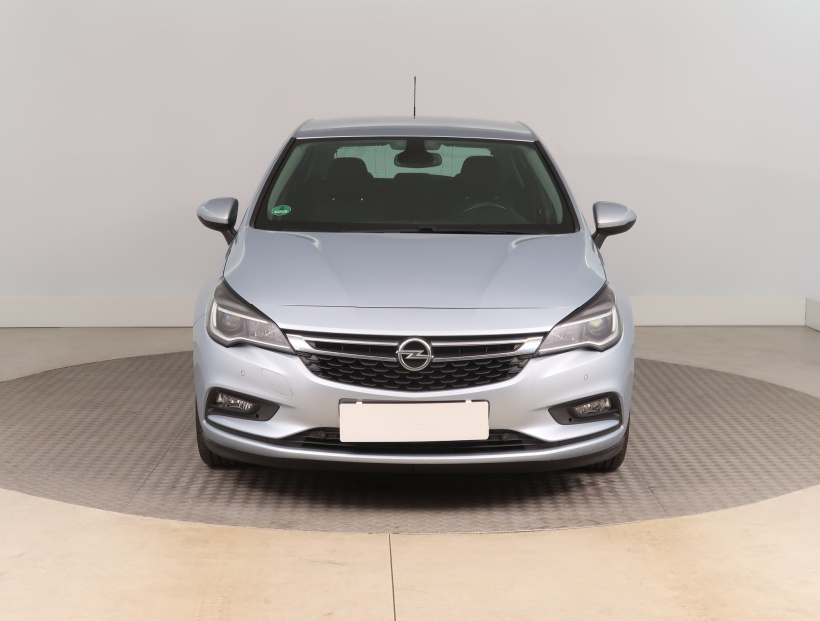 Opel Astra, 2017