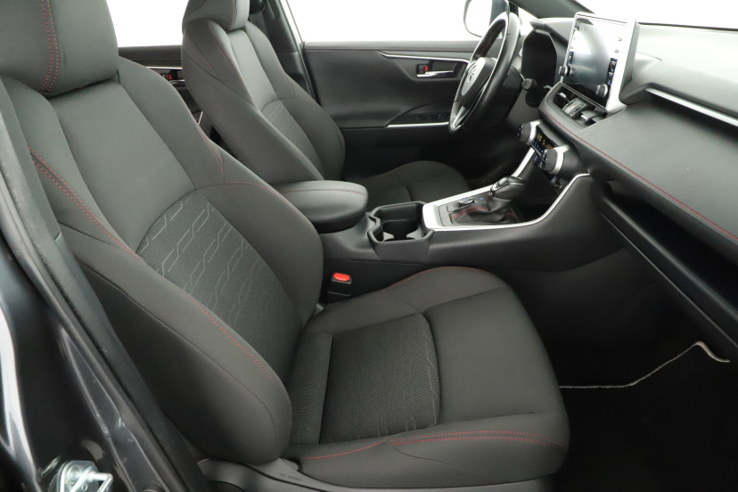 Toyota RAV 4, 2021
