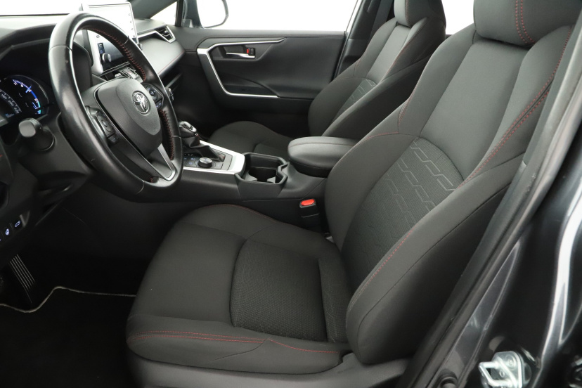 Toyota RAV 4, 2021