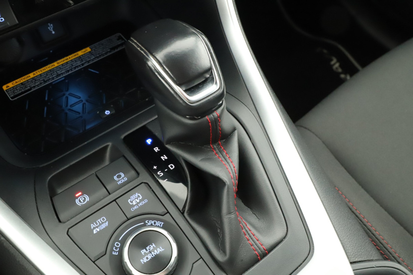 Toyota RAV 4, 2021