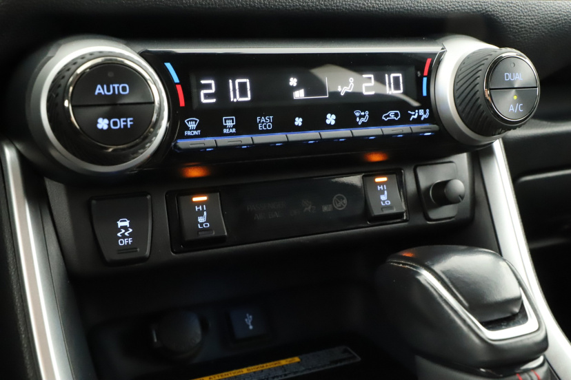 Toyota RAV 4, 2021