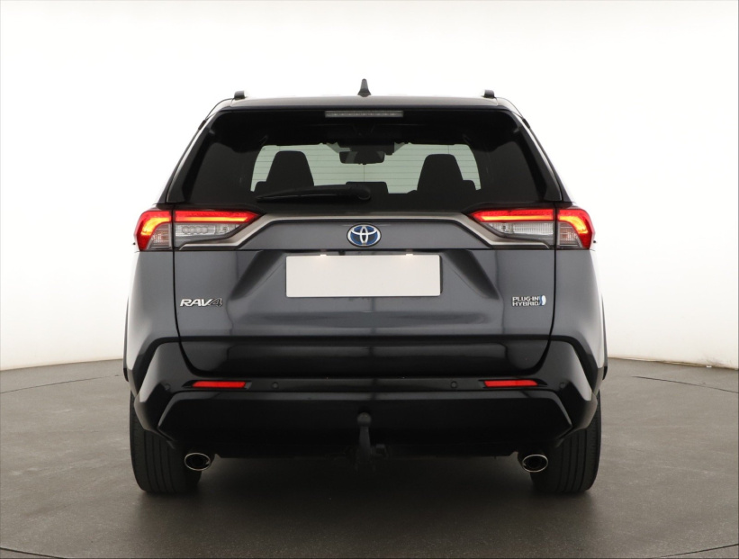 Toyota RAV 4, 2021