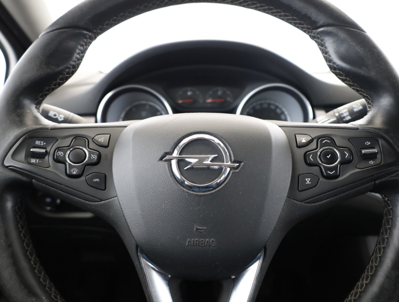 Opel Astra, 2016