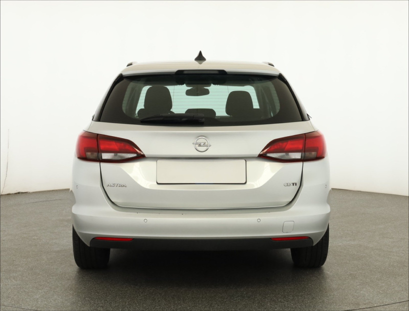 Opel Astra, 2016