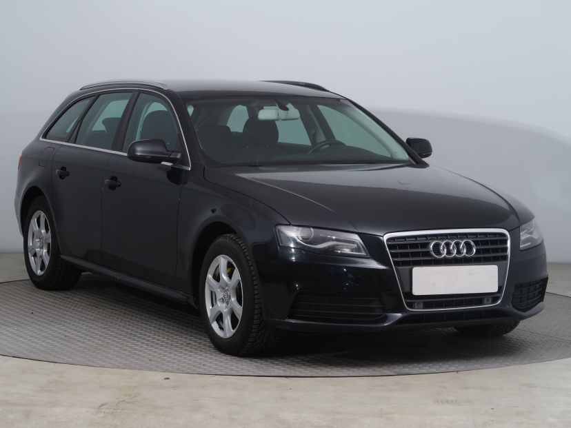 Audi A4, 2010