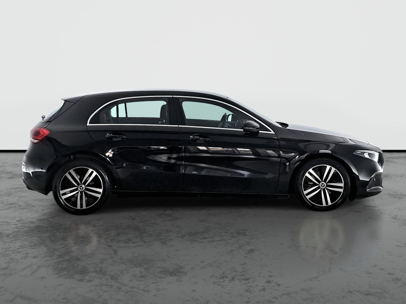 Mercedes-Benz A, 2021