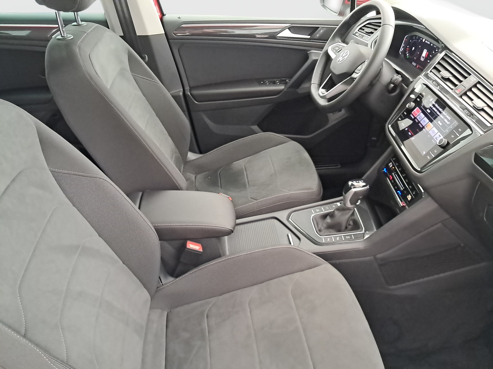 Volkswagen Tiguan - 2022