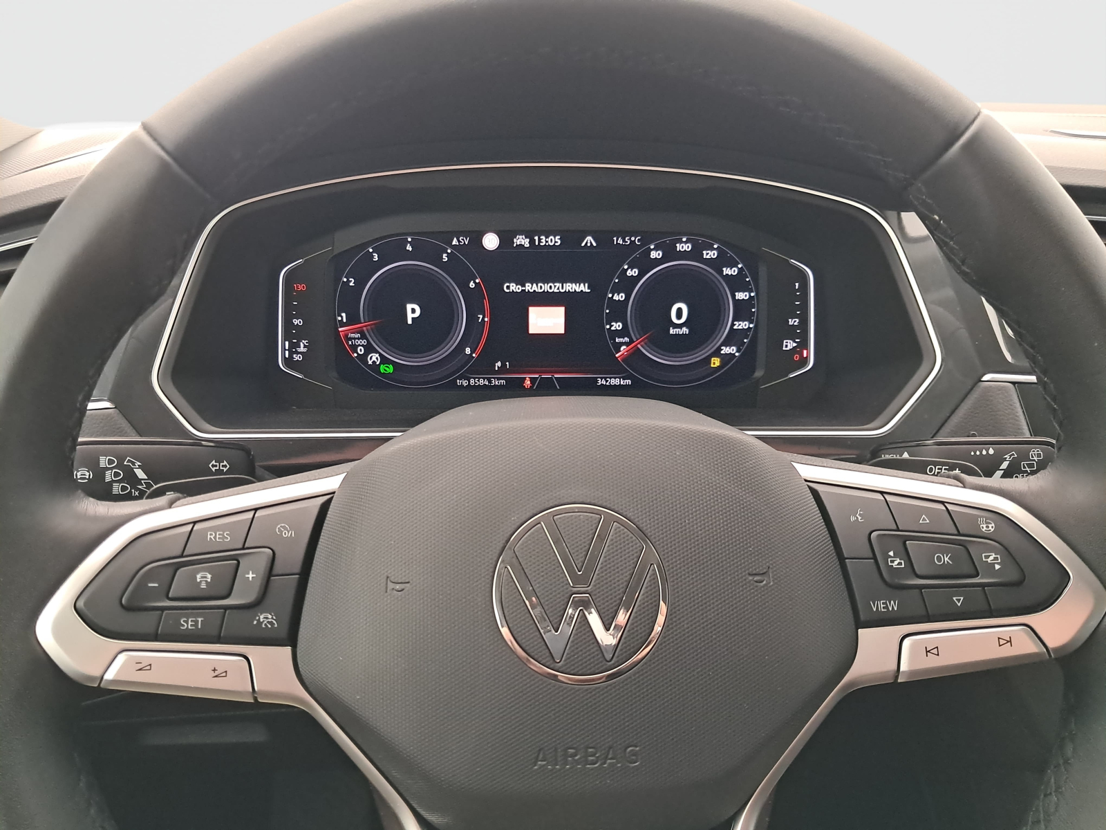 Volkswagen Tiguan - 2022