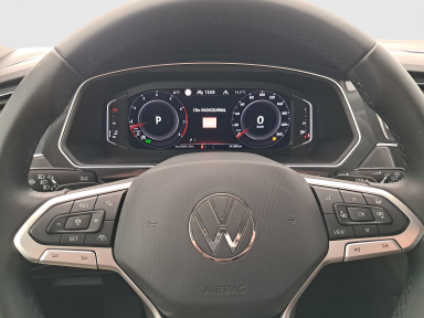 Volkswagen Tiguan - 2022
