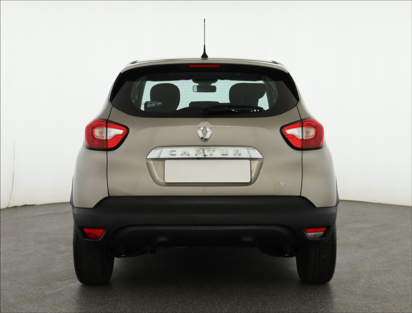 Renault Captur, 2015