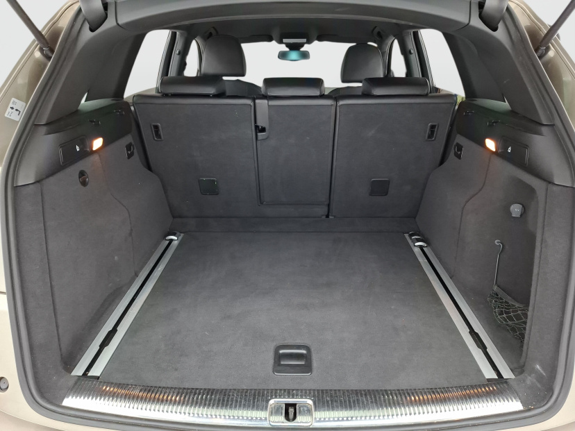 Audi Q5, 2009
