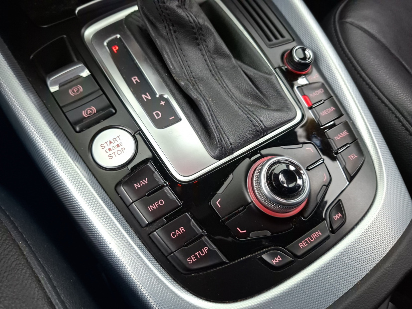 Audi Q5, 2009