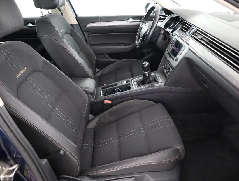 Volkswagen Passat, 2017