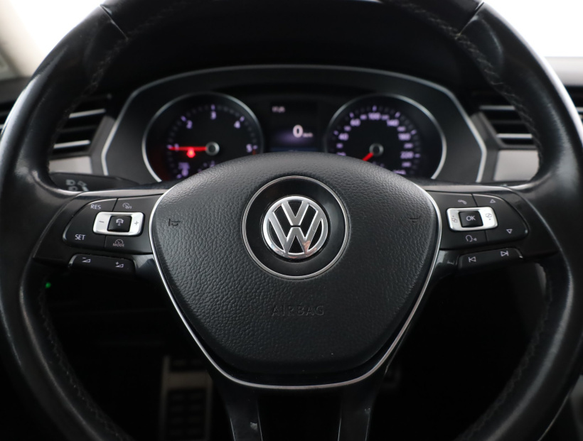 Volkswagen Passat, 2017