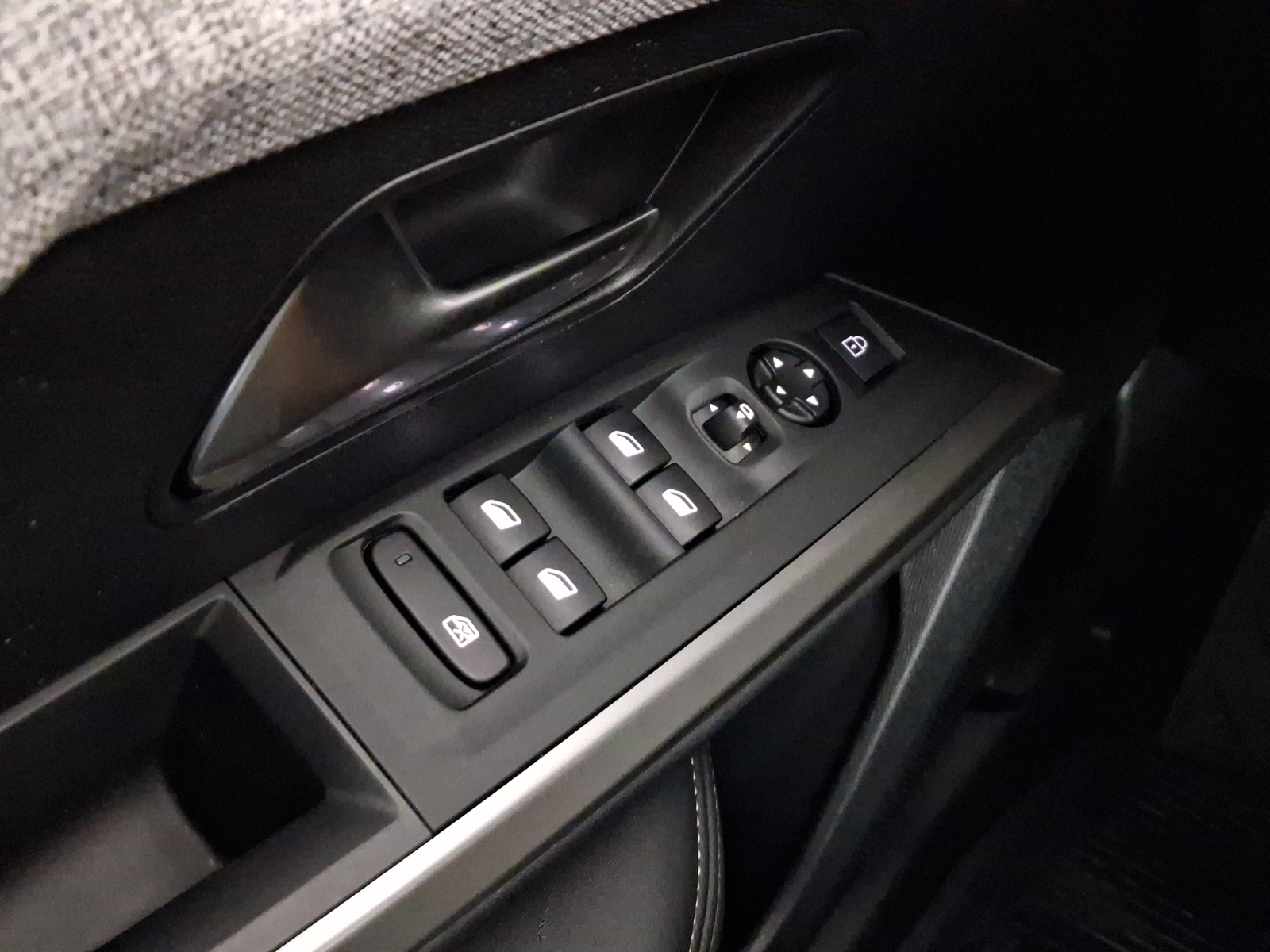 Peugeot 3008 - 2025