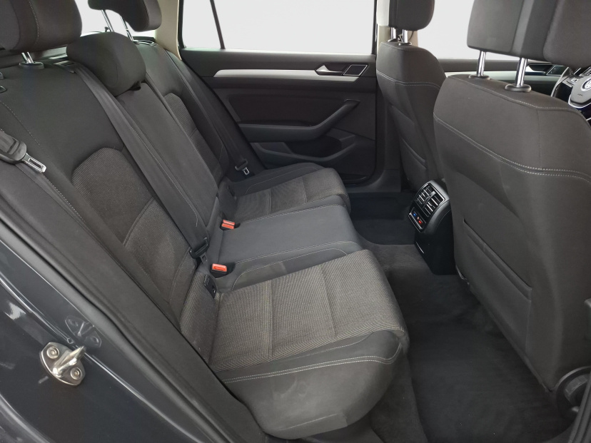 Volkswagen Passat, 2018