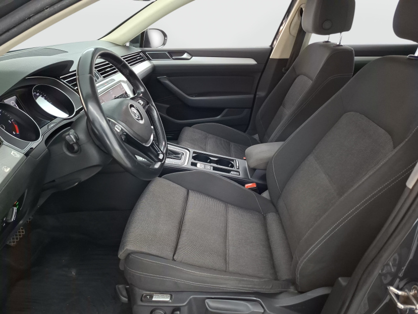 Volkswagen Passat, 2018