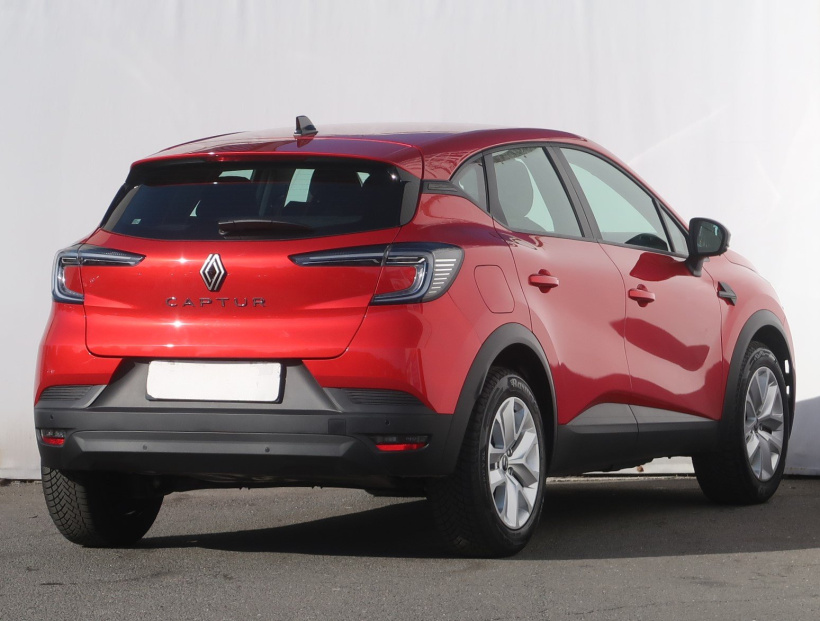 Renault Captur, 2025