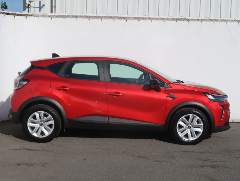 Renault Captur, 2025
