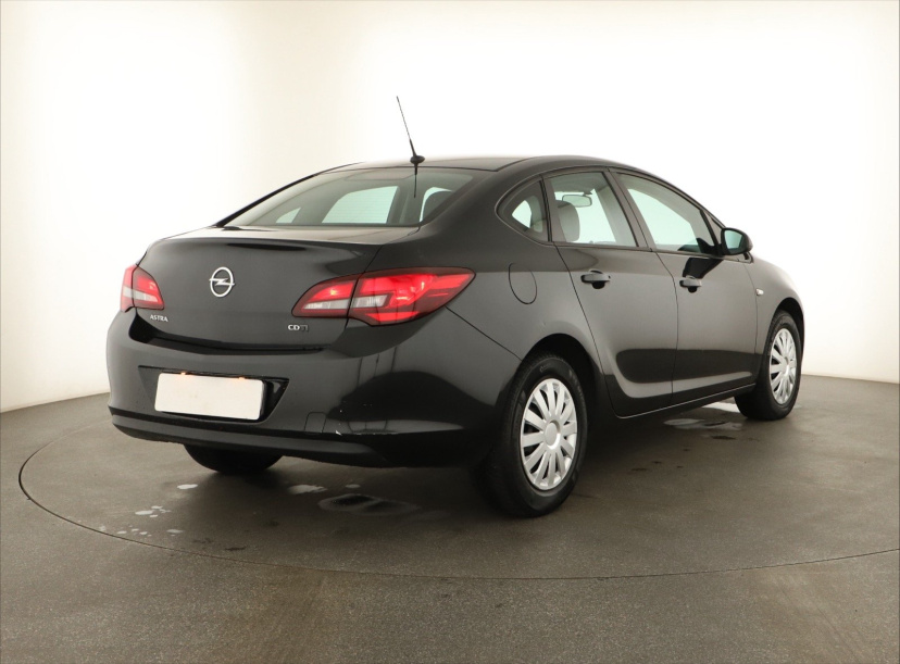 Opel Astra, 2016