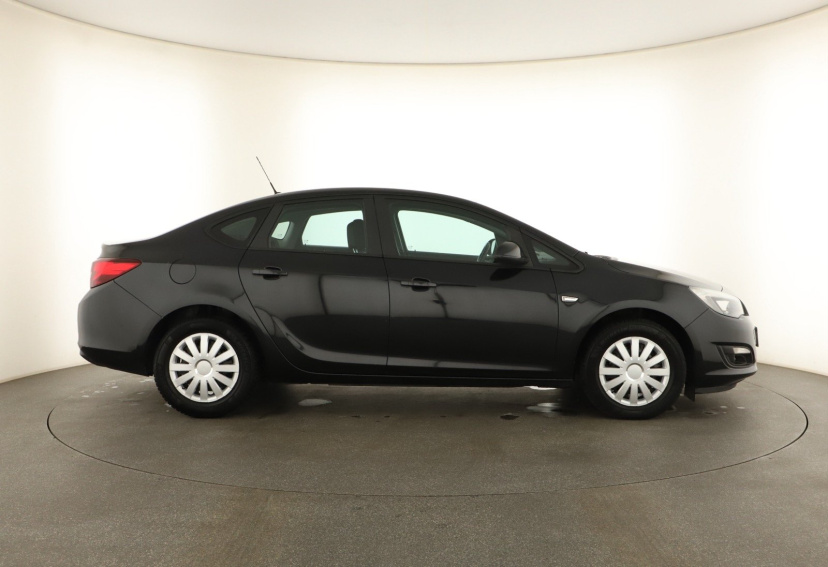 Opel Astra, 2016