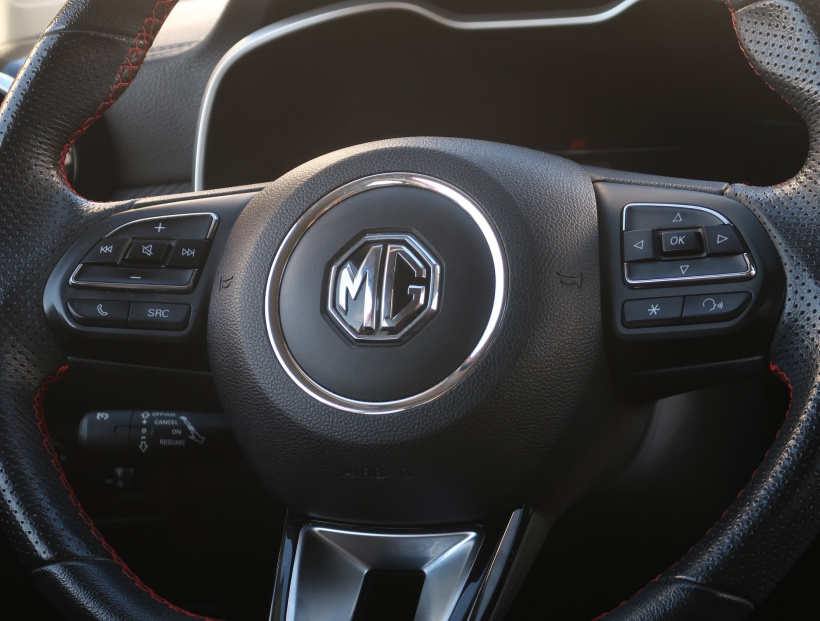 MG ZS SUV, 2023