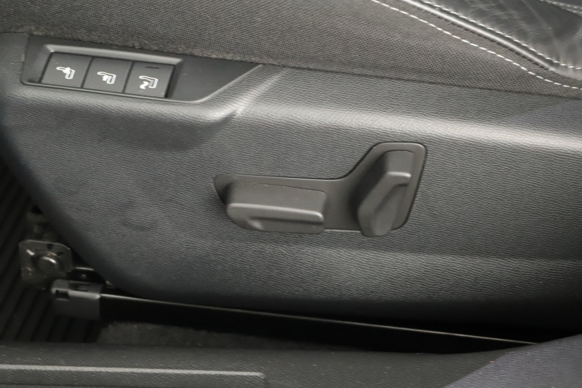 Peugeot 2008, 2020