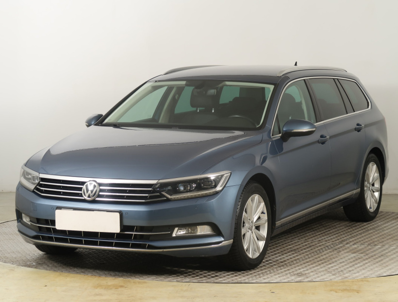 Volkswagen Passat, 2015