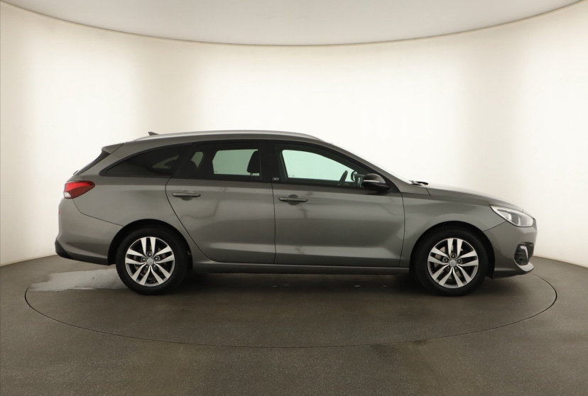 Hyundai i30, 2019