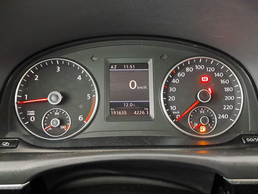 Volkswagen Touran, 2011