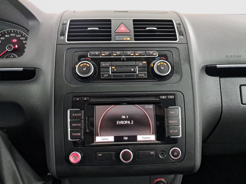 Volkswagen Touran, 2011