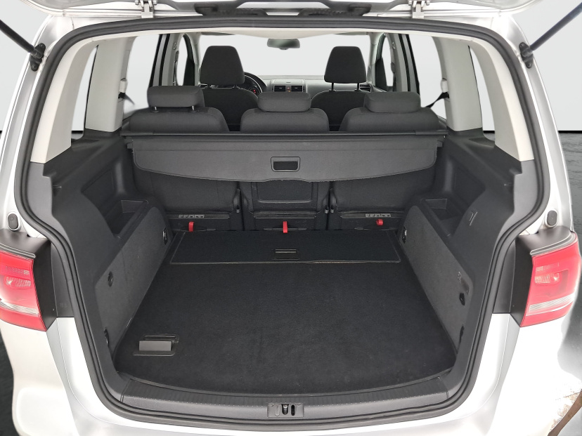 Volkswagen Touran, 2011