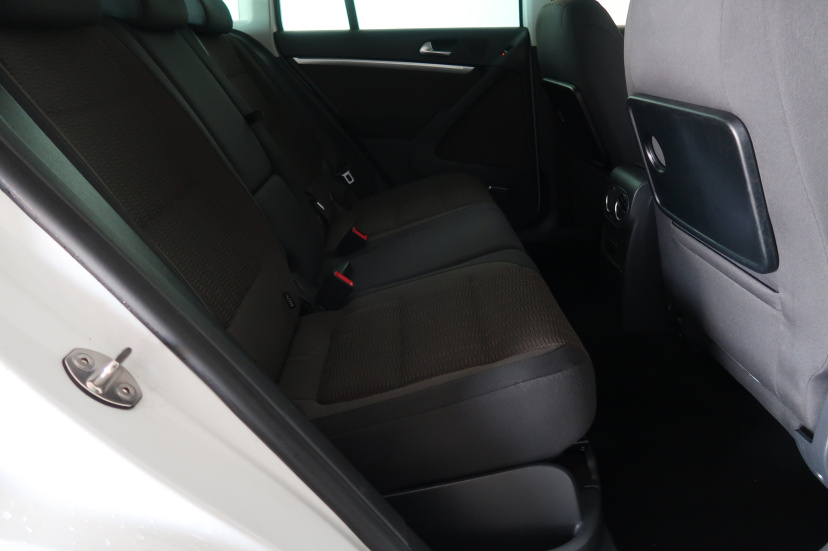 Volkswagen Tiguan, 2014