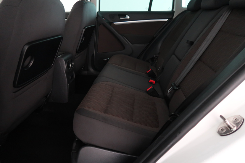 Volkswagen Tiguan, 2014
