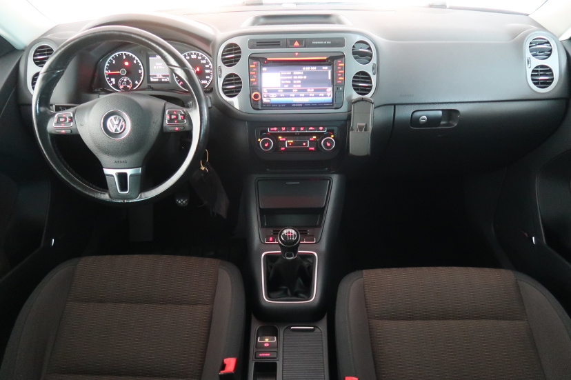 Volkswagen Tiguan, 2014