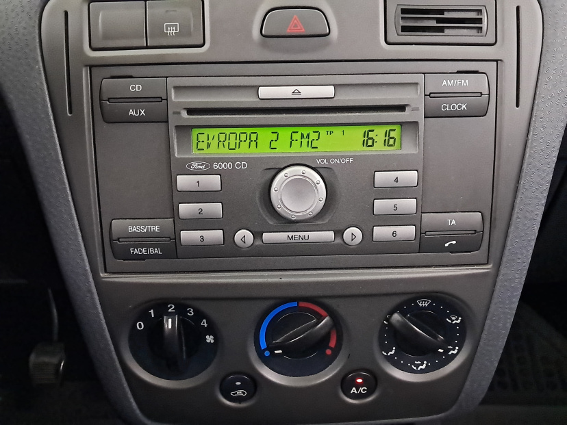 Ford Fusion, 2011