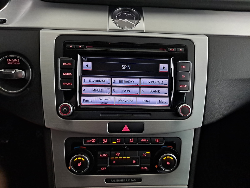 Volkswagen Passat, 2011