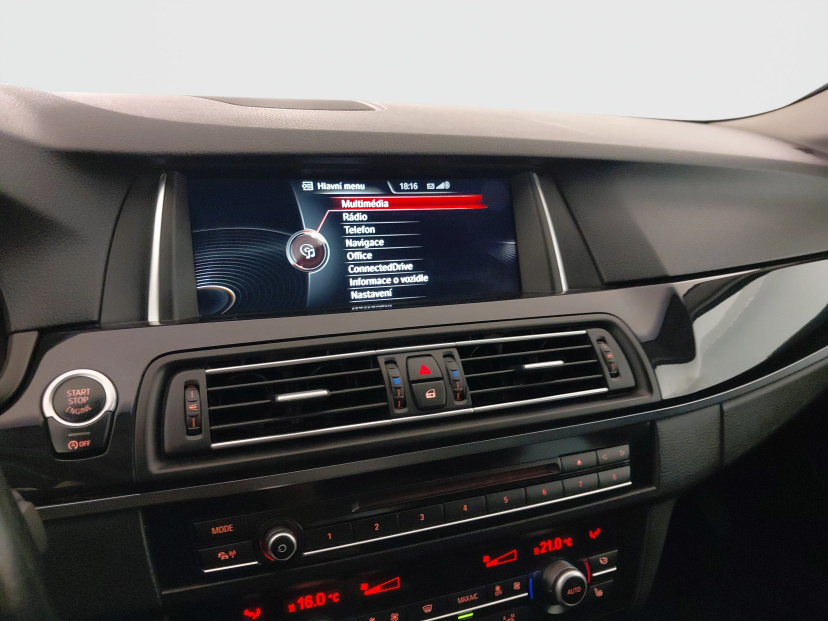BMW 5, 2015